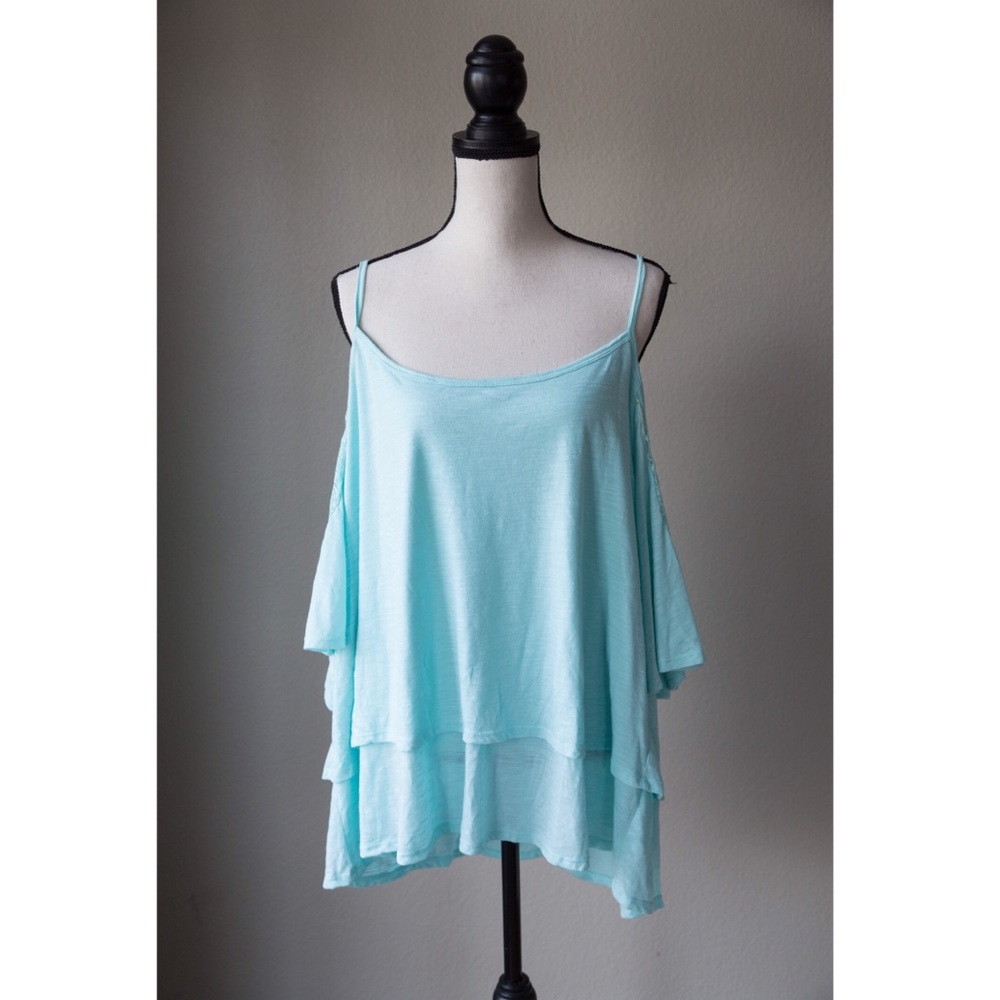 Torrid plus size tank blouse blue ruffles lace
